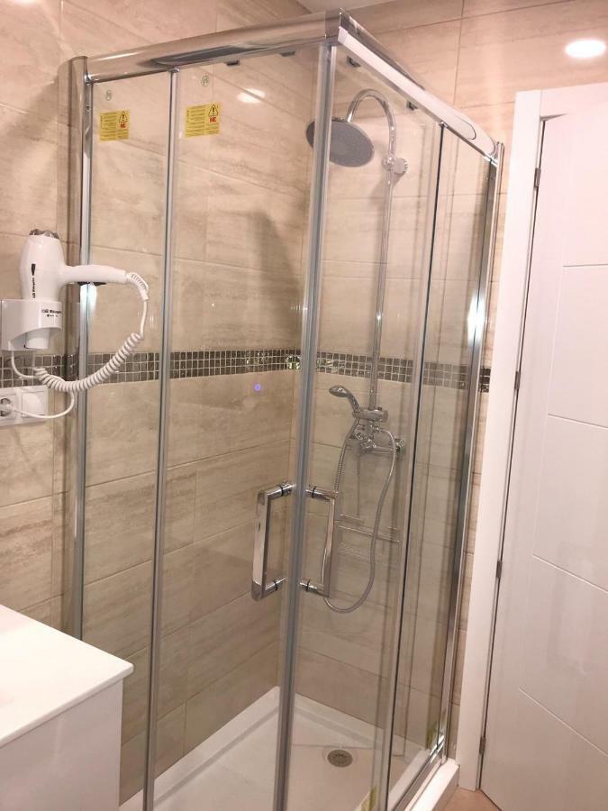 Residencia Compostela 2 Bed & Breakfast Сантяго де Компостела Екстериор снимка