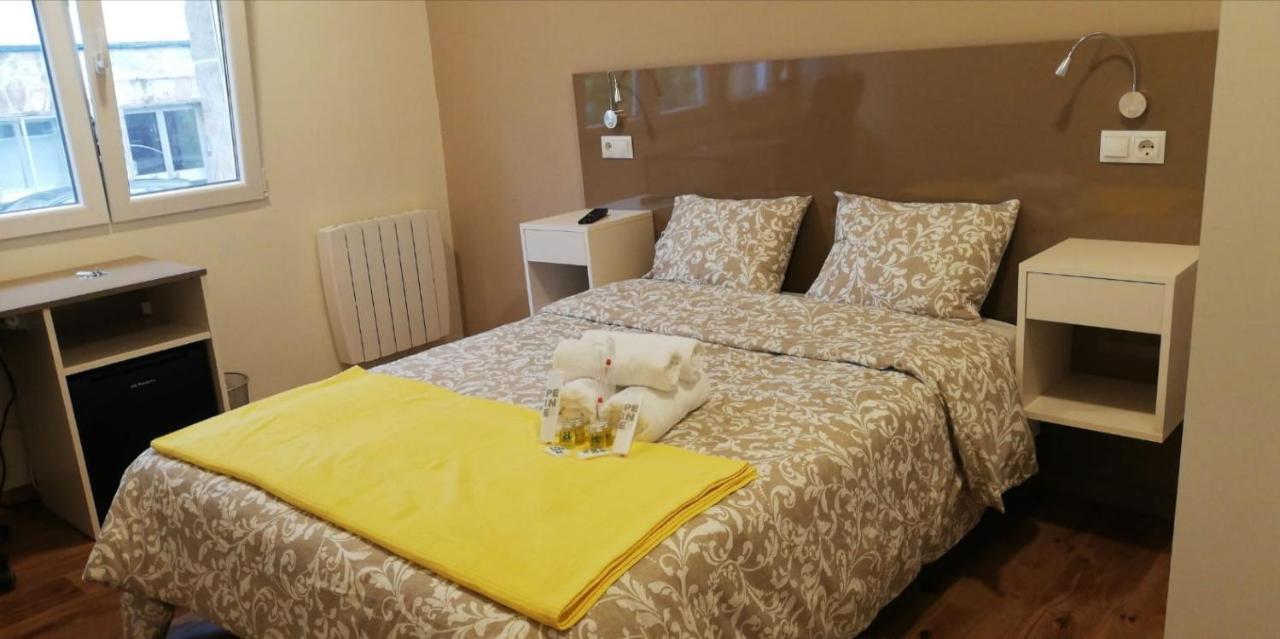 Residencia Compostela 2 Bed & Breakfast Сантяго де Компостела Екстериор снимка